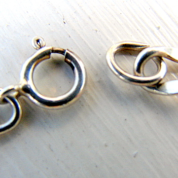 Sister Hook Clasp - Typical of bracelets made in the 1930s & 1940s, 