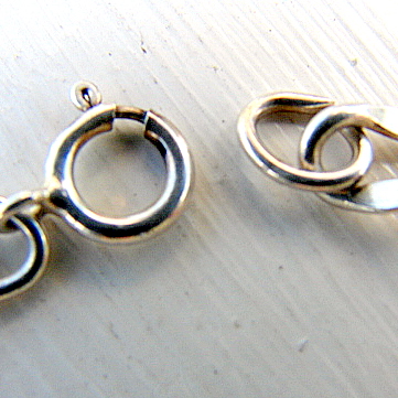 Sister on sale hook clasp