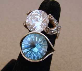 Whats So Fun About Fashion Jewelry Cocktail Rings?